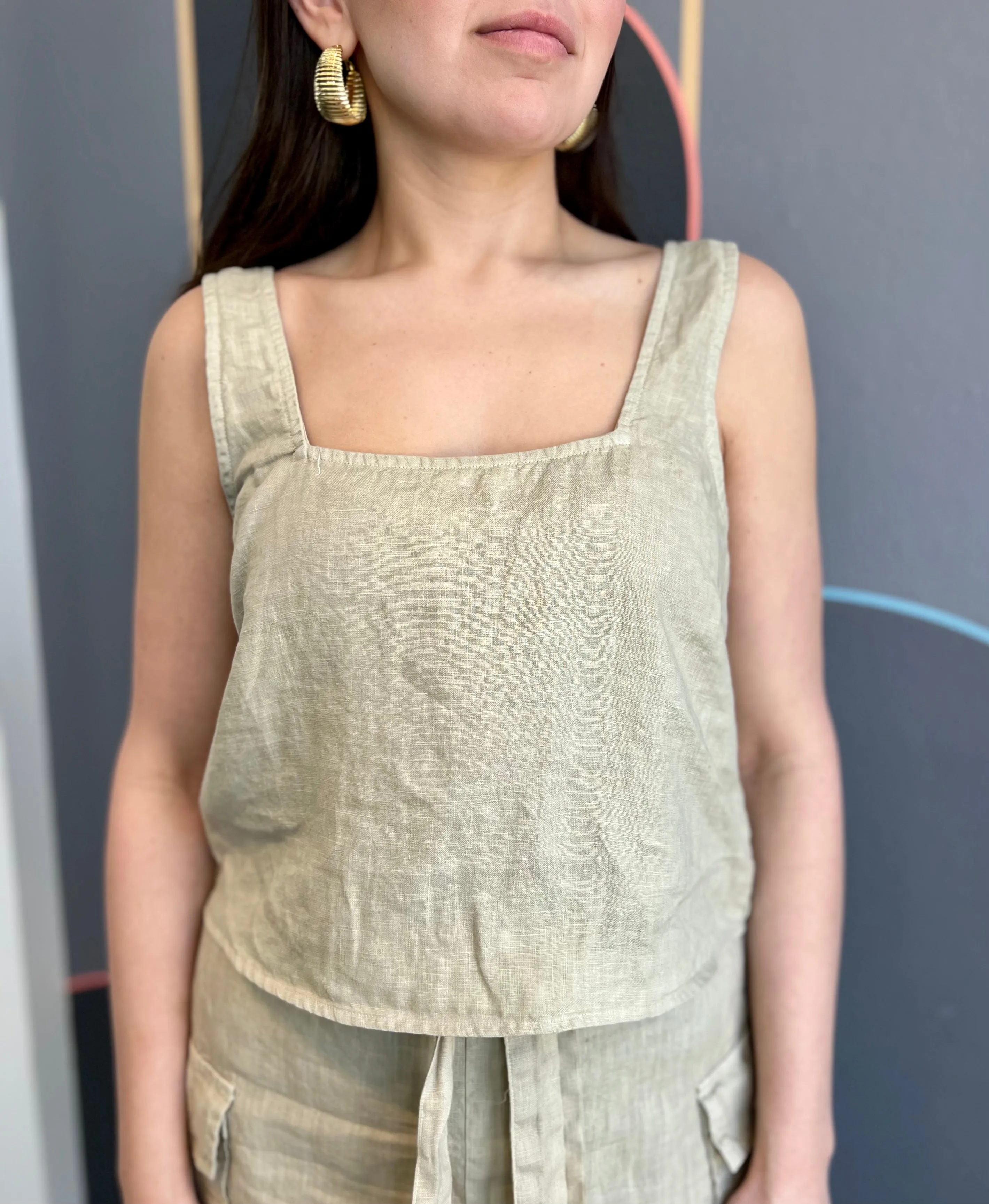 Button Back Linen Tank