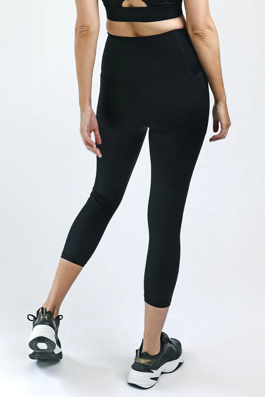 Core Pocket High Waisted 7/8 Length Tight - Black