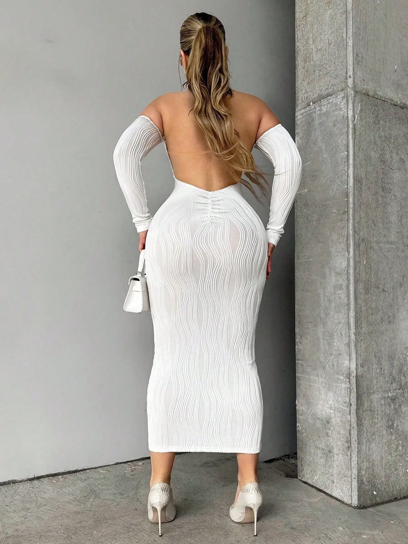 Off The Shoulder Backless Bodycon Dress