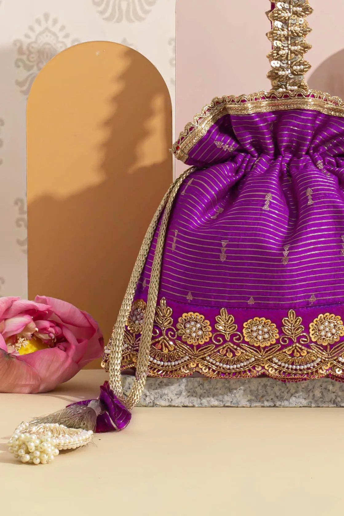 Tari silk potli - Purple